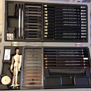 royal langnickle art kit (some pieces missing)